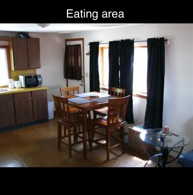 Photo - 850 Houseman Ave NE Unidad 850 Houseman Ave. N.E. 2