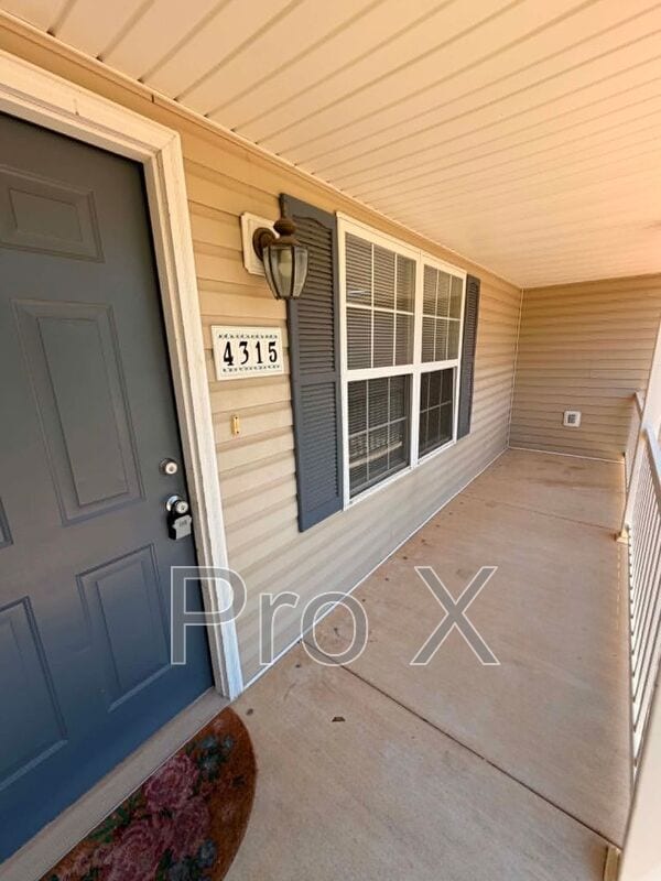 Photo - 4315 W 27th St