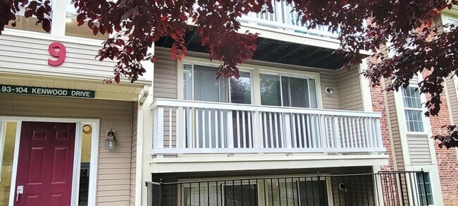 Photo - 98 Kenwood dr