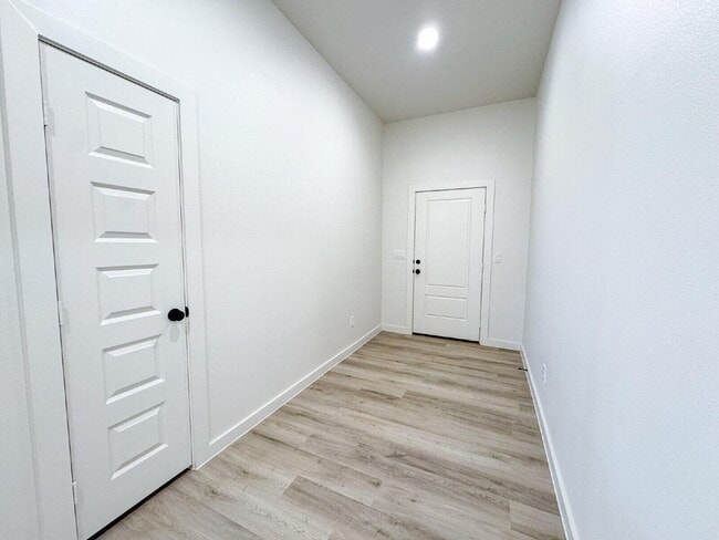 Photo - 6305 Virginia Ave