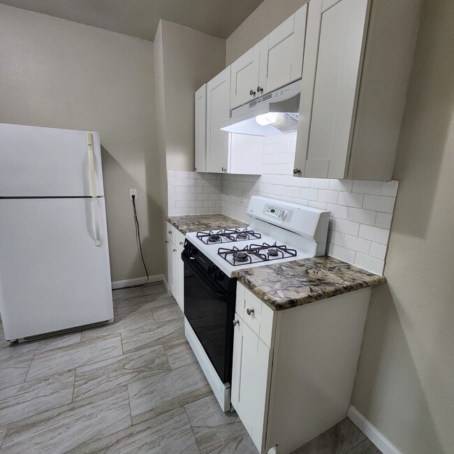 Photo - 7706 Canal St