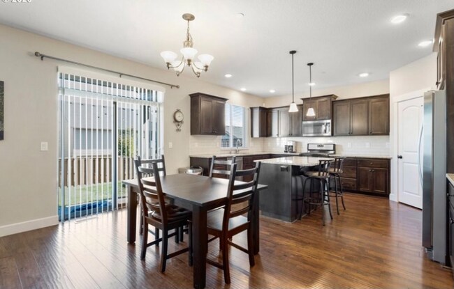 Photo - 3540 NE Spruce Dr