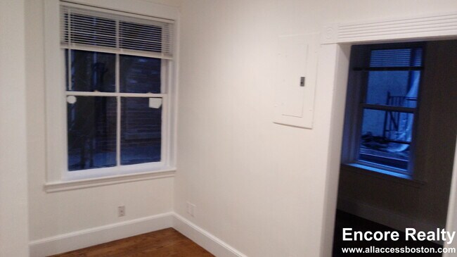 Photo - 4 Garden Ct St Unidad 3B