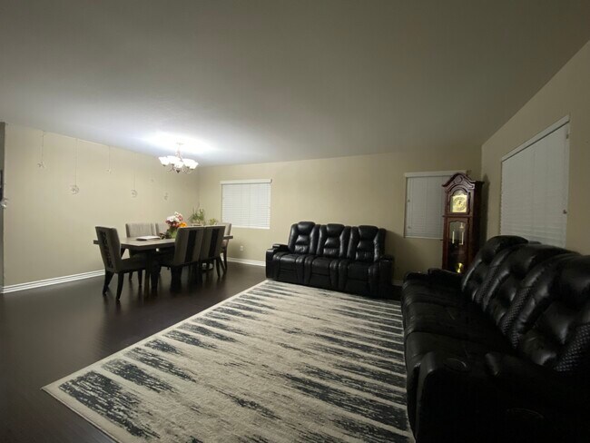 Photo - 53226 Compassion Way