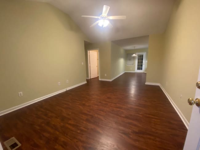 Photo - 159 Fox Creek Ct