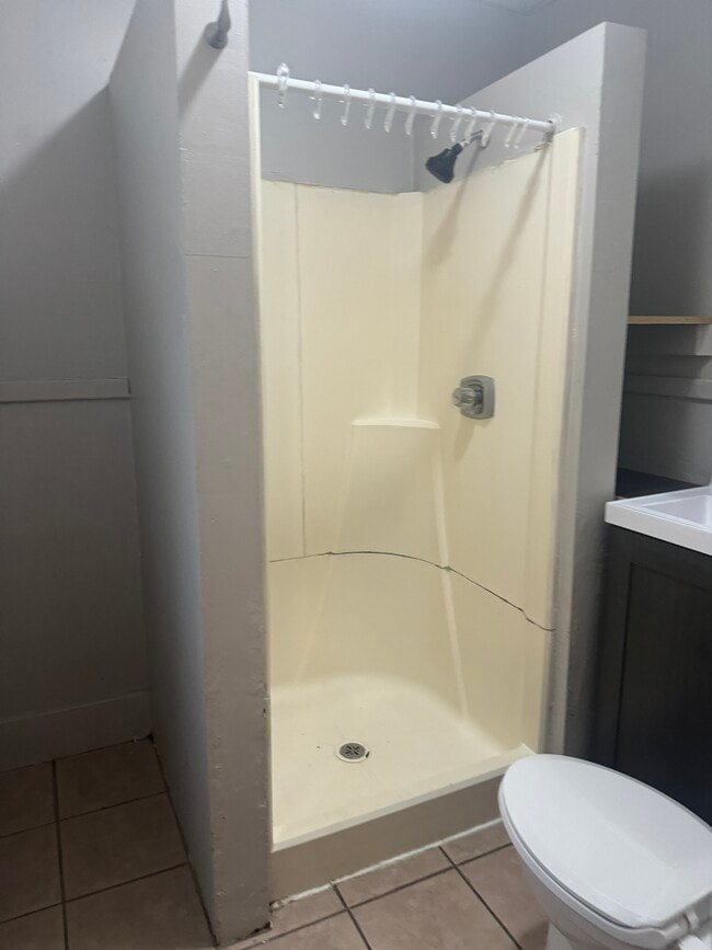 Photo - 165 Huff St Unit 4