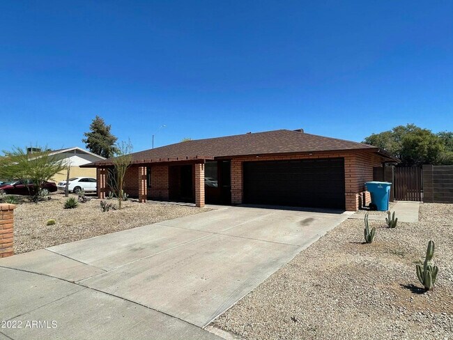 Photo - 13243 North 47th Pl