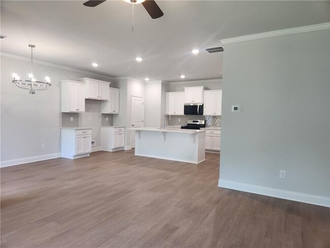 Photo - 2765 Apperson Way