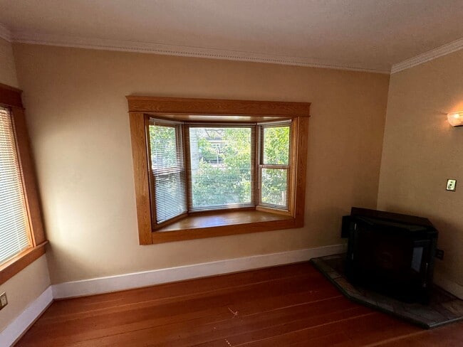 Photo - 4 Bedroom House Near Downtown Eugene