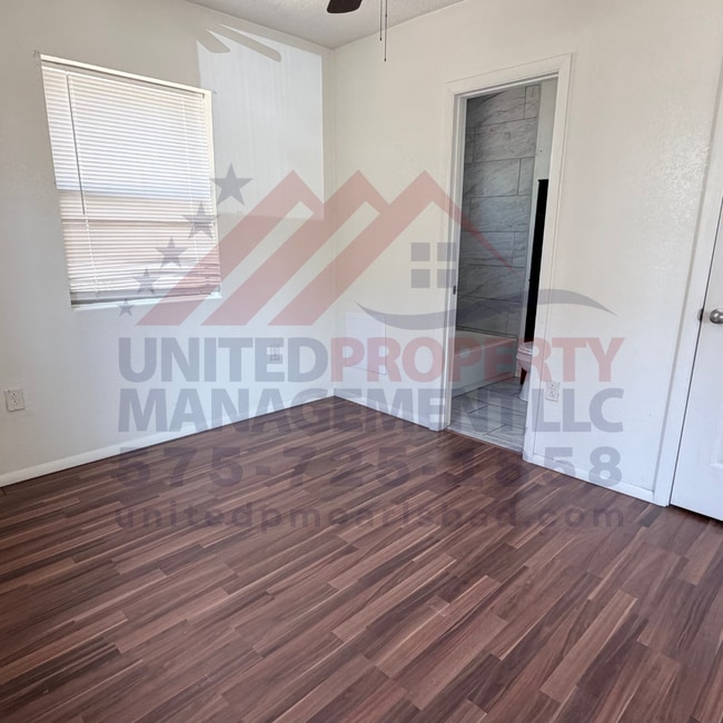 Photo - 504 W Tansill St Unidad B