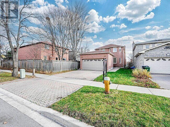 Photo - 31 Orleans Dr