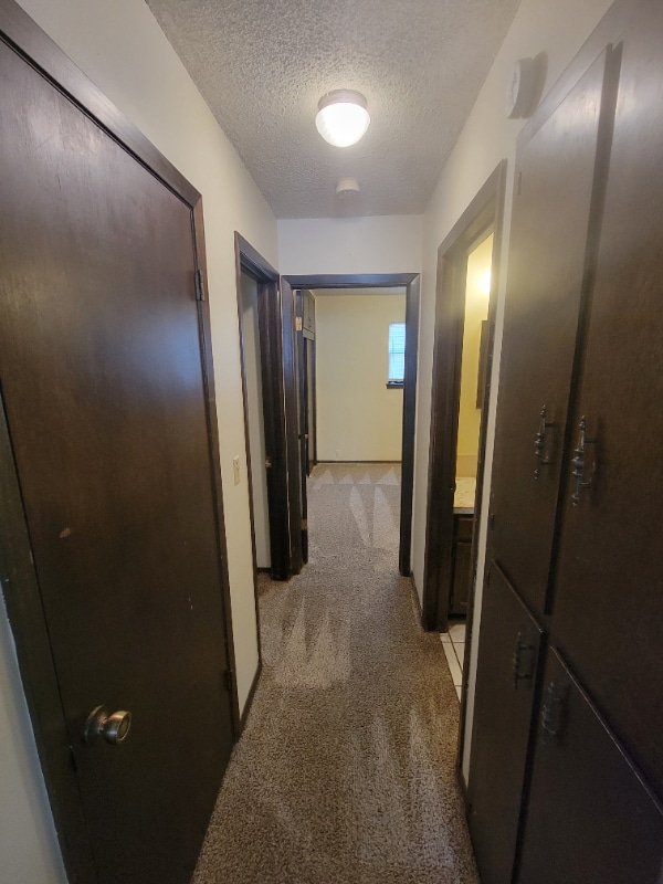 Photo - 735 S Everett St