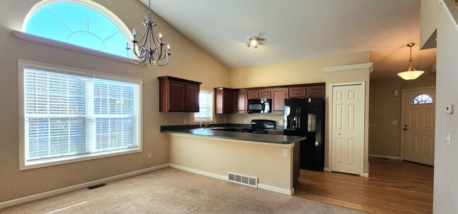 Photo - 162 Slindes Woods Cir