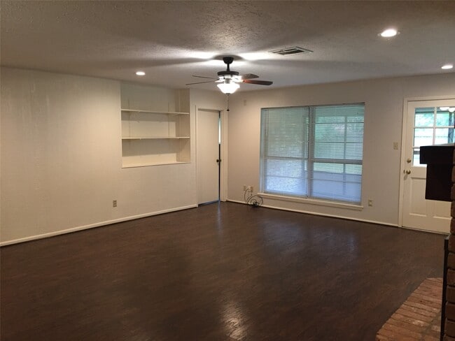 Photo - 22815 Merrymount Dr