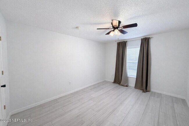 Photo - 6634 Gentle Oaks Dr W