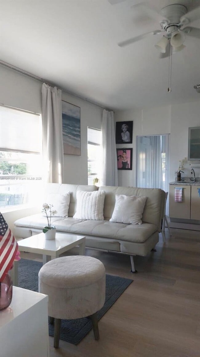 Photo - 1358 Pennsylvania Ave Unit 301