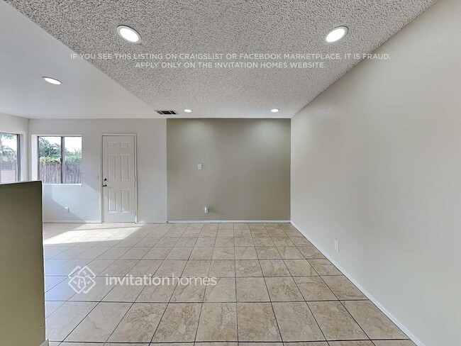 Photo - 9702 Forest Ave