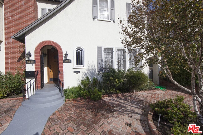 Photo - 6627 W 6th St