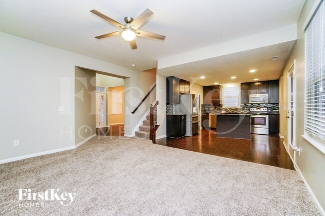 Photo - 4015 Peregrine Pass Dr