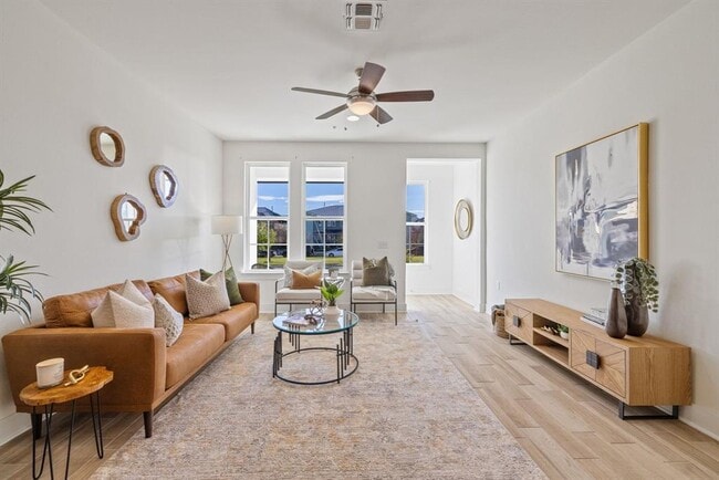 Photo - 2508 Simond Ave Unit C