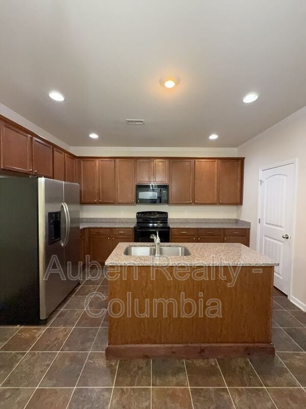 Photo - 204 Ashmore Ln
