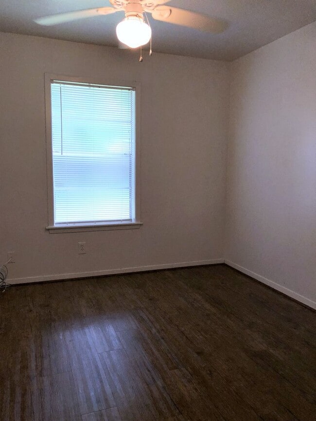 Photo - 3612EL Unit A