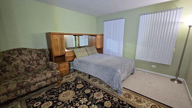 Photo - 1925 Danube Way