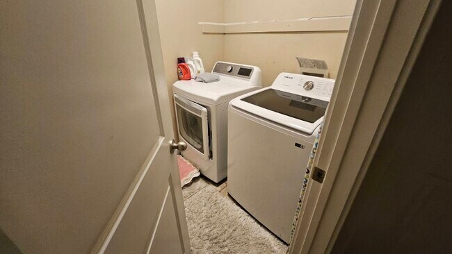 Photo - 1676 S 500 W St