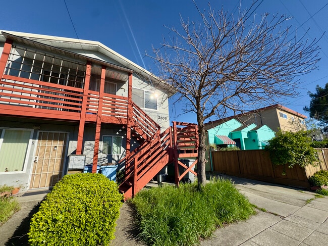 Photo - 2835 California St Unit 4