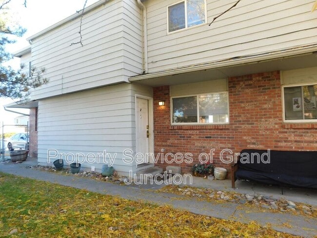 Photo - 553 Garfield Dr Unidad 2