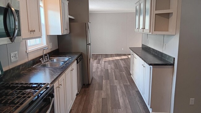 Photo - 3617 N Grand Ave E