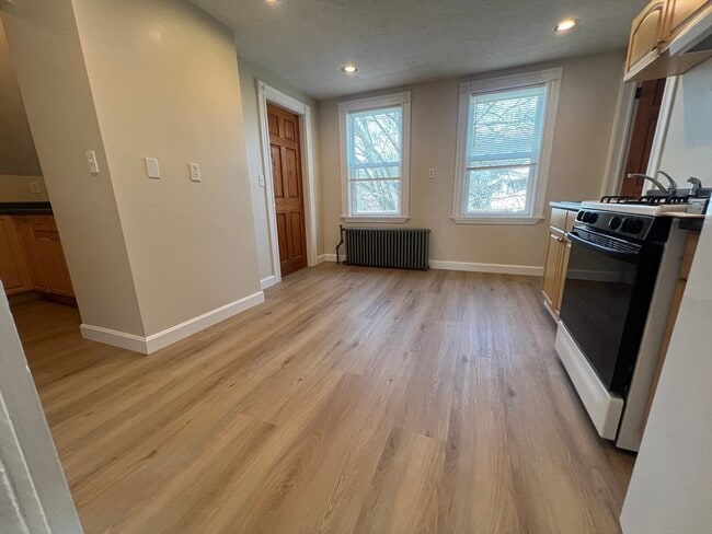 Photo - 22 Park Rd Unit 3