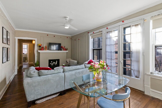 Photo - 2315 N Commonwealth Ave Unit 3S