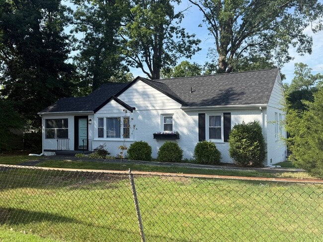 Photo - 9000 Gayton Rd