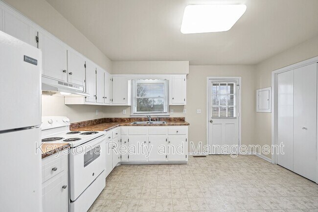 109 Holley Dr Unit B