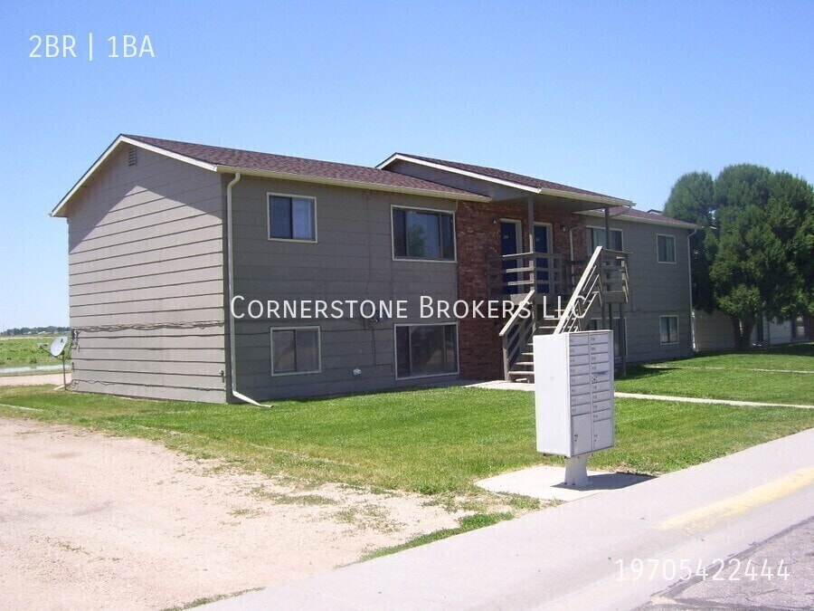Photo - 252 Applewood Ct