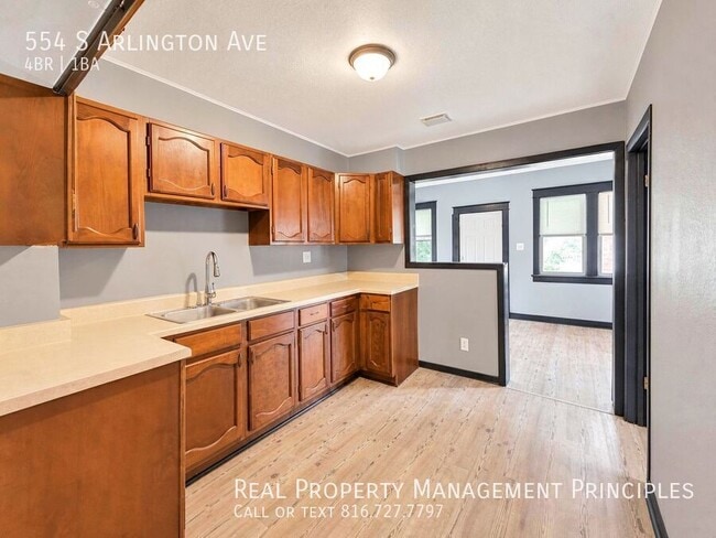 Photo - 554 S Arlington Ave