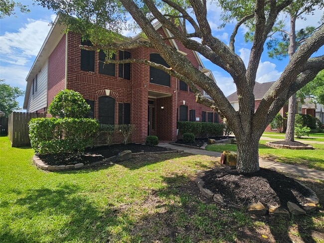 Photo - 3709 Pinehurst Dr