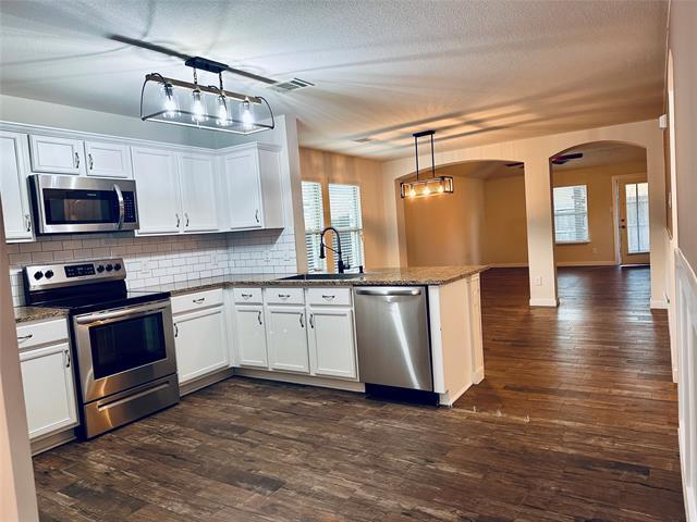 Photo - 806 Amber St