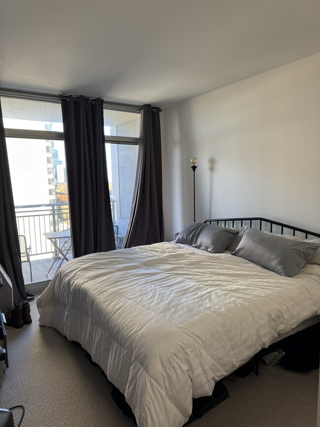 Photo - 1250 S Michigan Ave Unit 1005