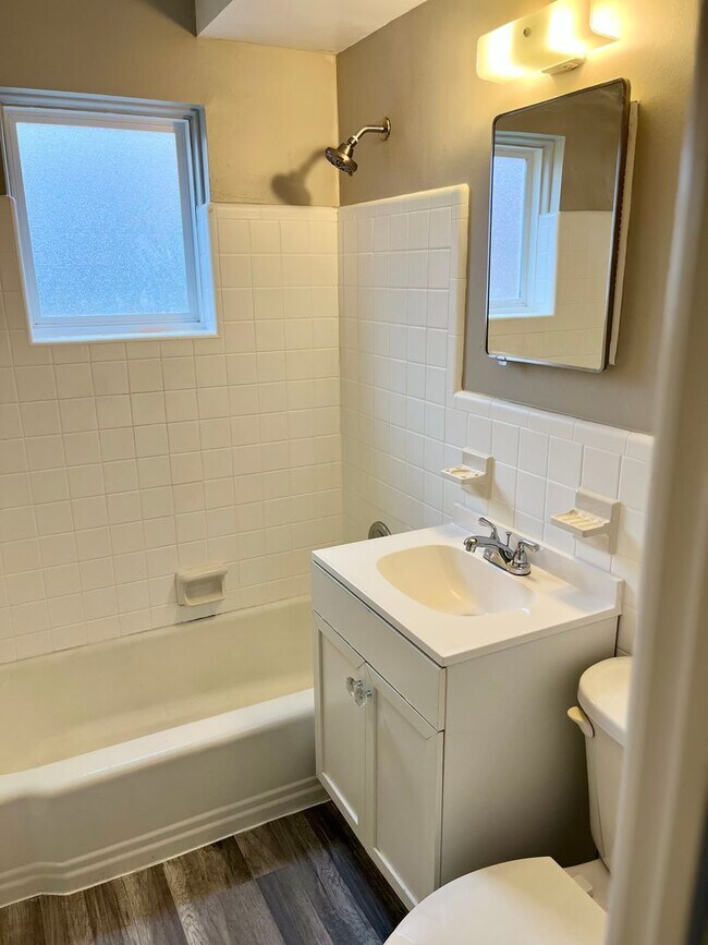 Photo - Welcome to Riverside Flats Apartments Unit 10