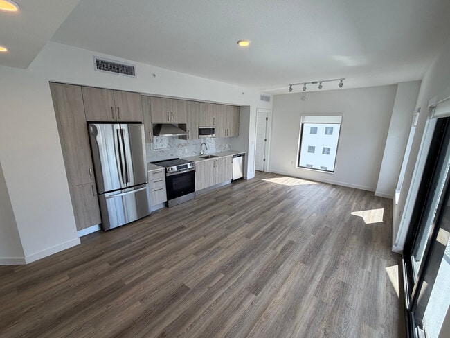 Photo - 425 NW 6th St Unit B1