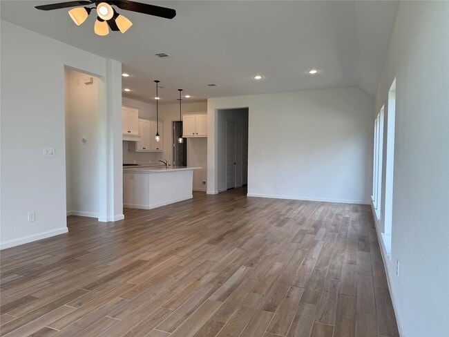 Building Photo - 4942 Hitchings Ct Rental