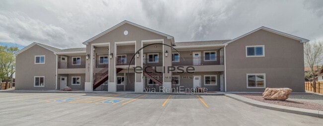 Building Photo - 507 Murphy Dr Unit 4b