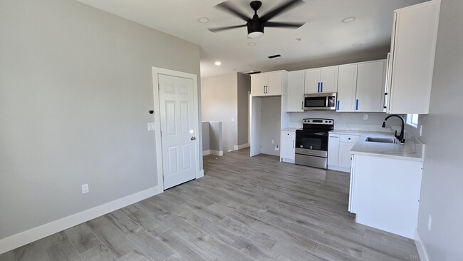 Photo - 3719 Central Ave Townhome