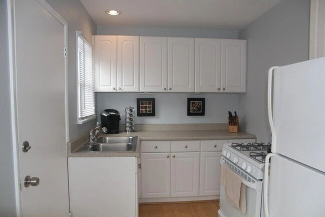 Photo - 861 Missouri St