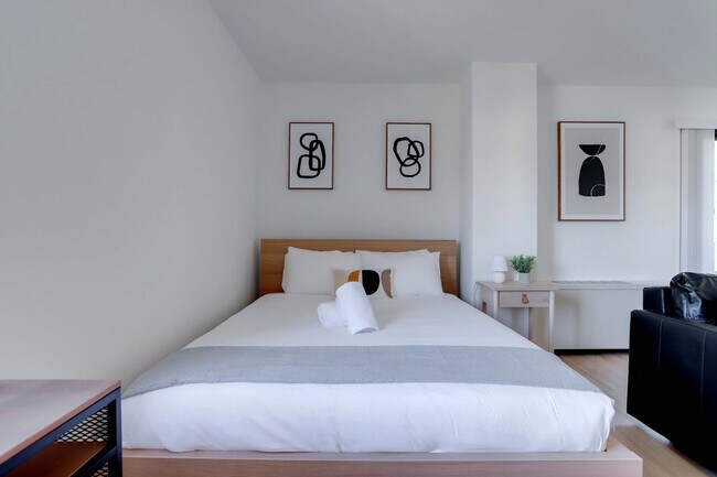 Photo - 2525 10th St N Unidad FL6-ID1022543P