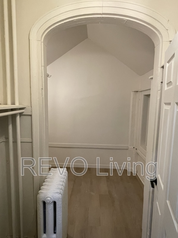 Photo - 151 Colborne St