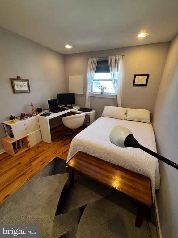 Photo - 2633 Earp St