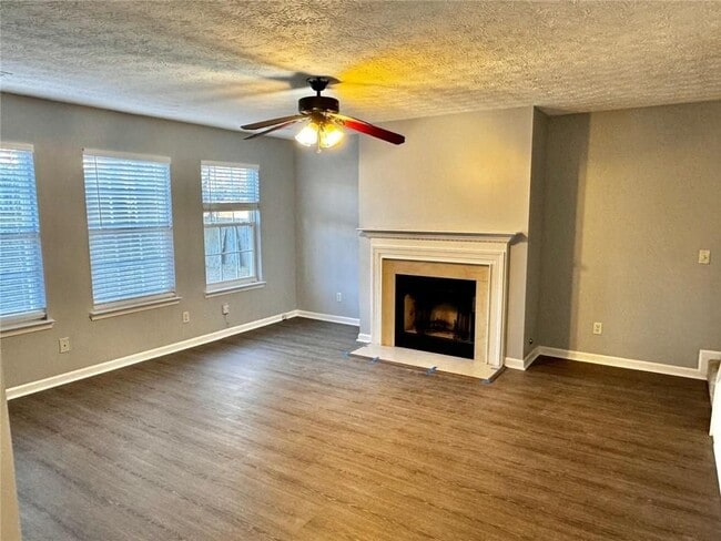 Photo - 2990 Storybook Ln